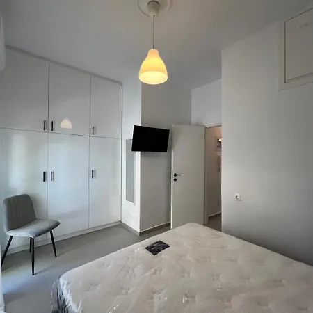 Apartament Loutraki's Seaside Serenity, 2 Bdrm *