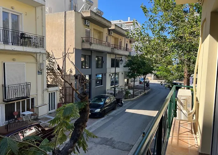 Loutraki's Seaside Serenity, 2 Bdrm * Loutráki